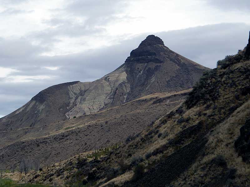 Sheep Rock from JCT US 26 and Hwy 19