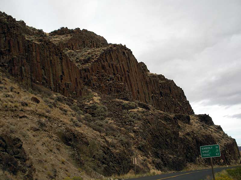 Basalt columns above Hwy 19