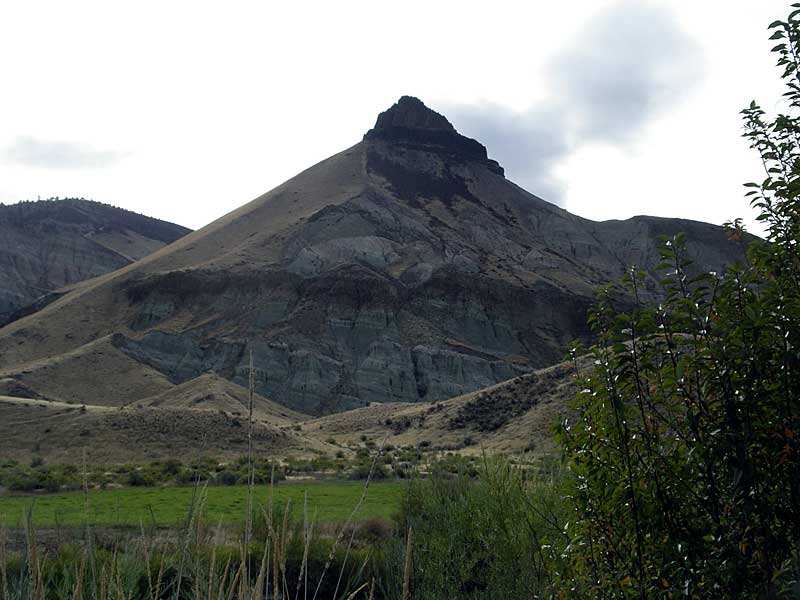 Sheep Rock from river on the Cant Ranch