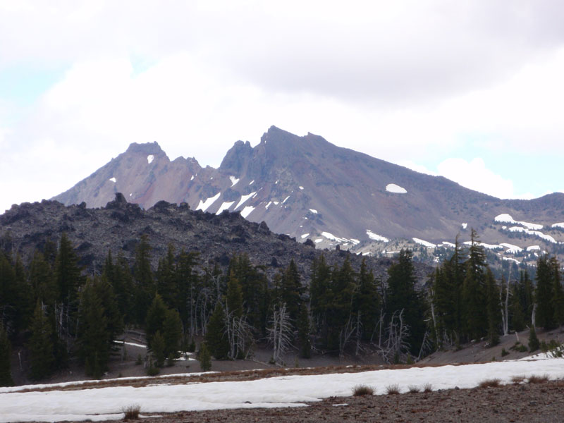 Broken Top from Moraine Lake