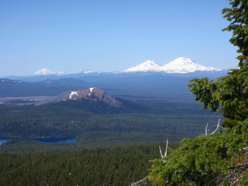 View north: Mt Jefferson, Three Fingered Jack, Mt Washington, The Husband, The Sisters